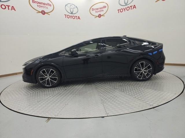 2023 Toyota Prius XLE