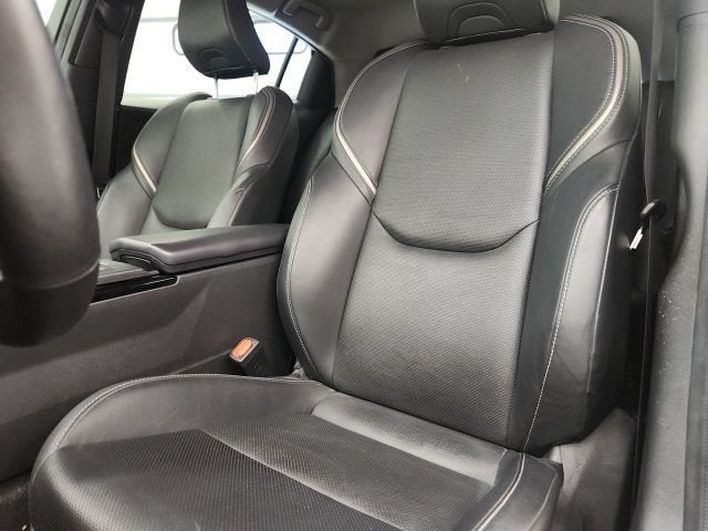 2023 Toyota Prius XLE