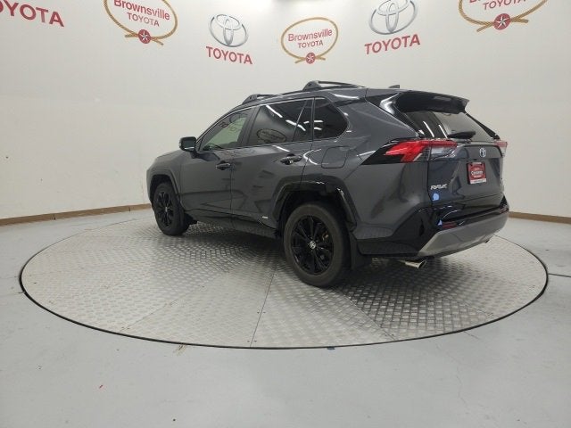 2022 Toyota RAV4 Hybrid SE