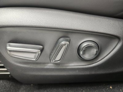2025 Toyota RAV4 Hybrid XLE Premium