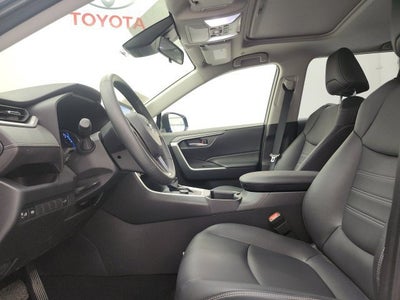 2025 Toyota RAV4 Hybrid XLE Premium