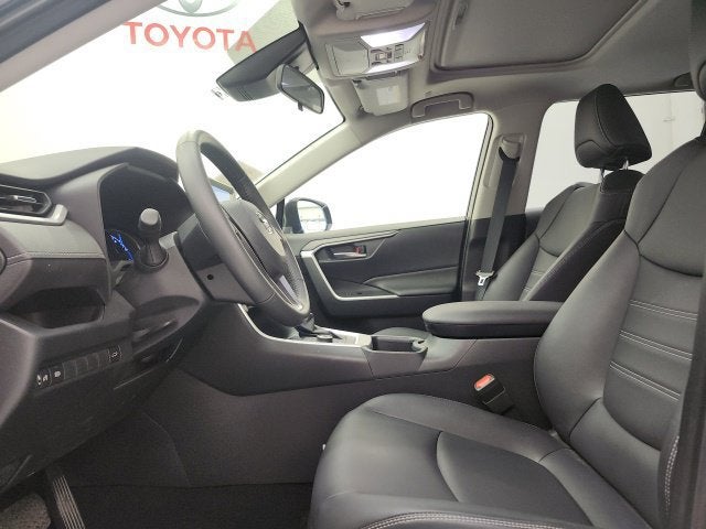 2025 Toyota RAV4 Hybrid XLE Premium