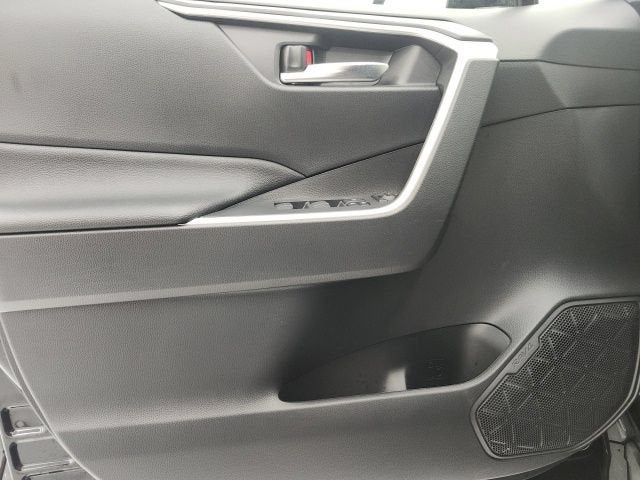 2025 Toyota RAV4 Hybrid XLE Premium