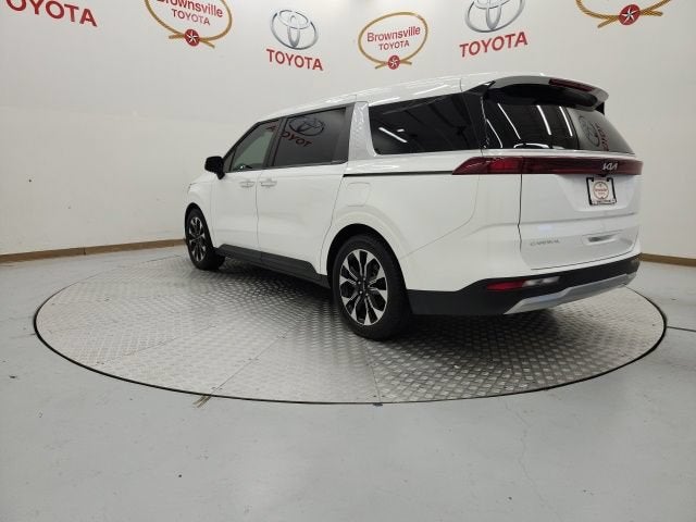 2024 Kia Carnival EX