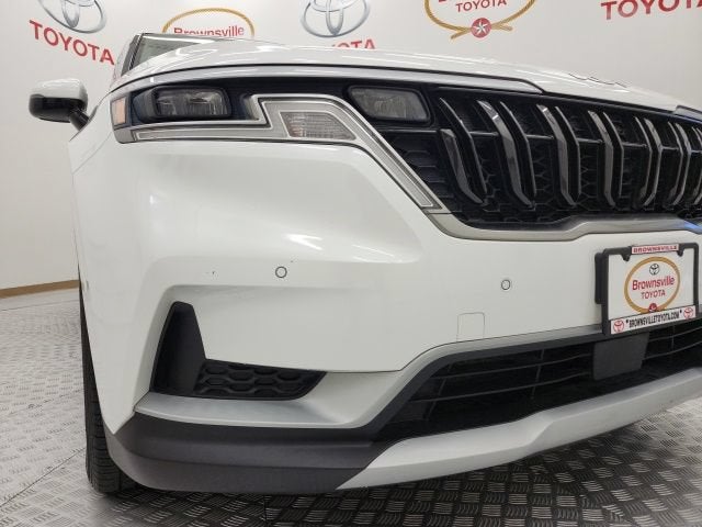 2024 Kia Carnival EX