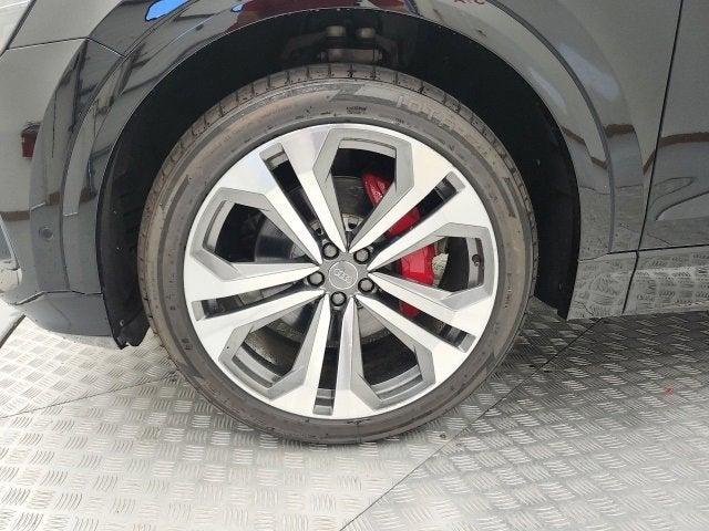 2019 Audi Q8 Prestige