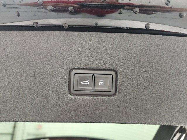 2019 Audi Q8 Prestige