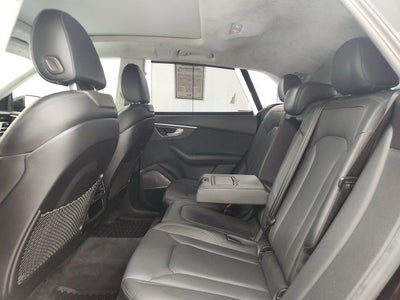 2019 Audi Q8 Prestige