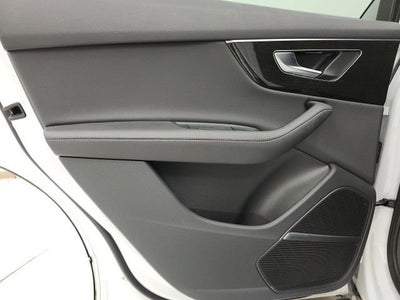 2023 Audi Q7 Premium Plus