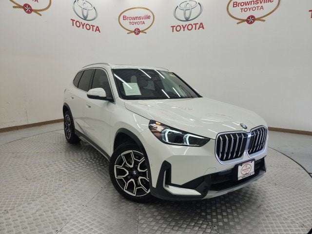 2025 BMW X1
