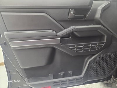 2025 Toyota Tacoma SR5