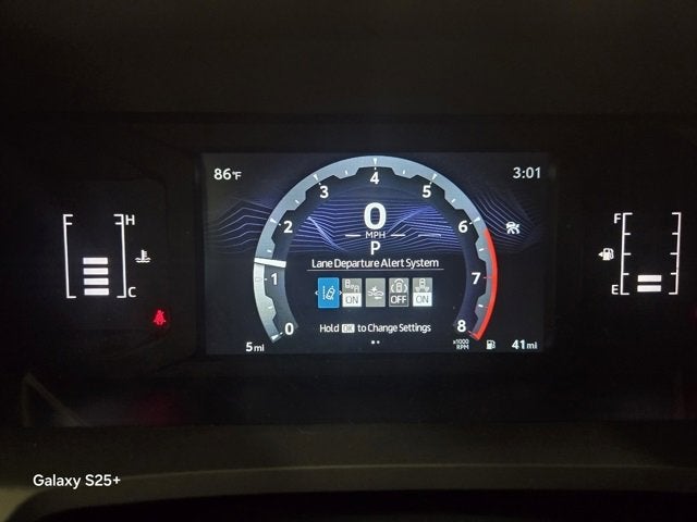 2025 Toyota Tacoma SR5