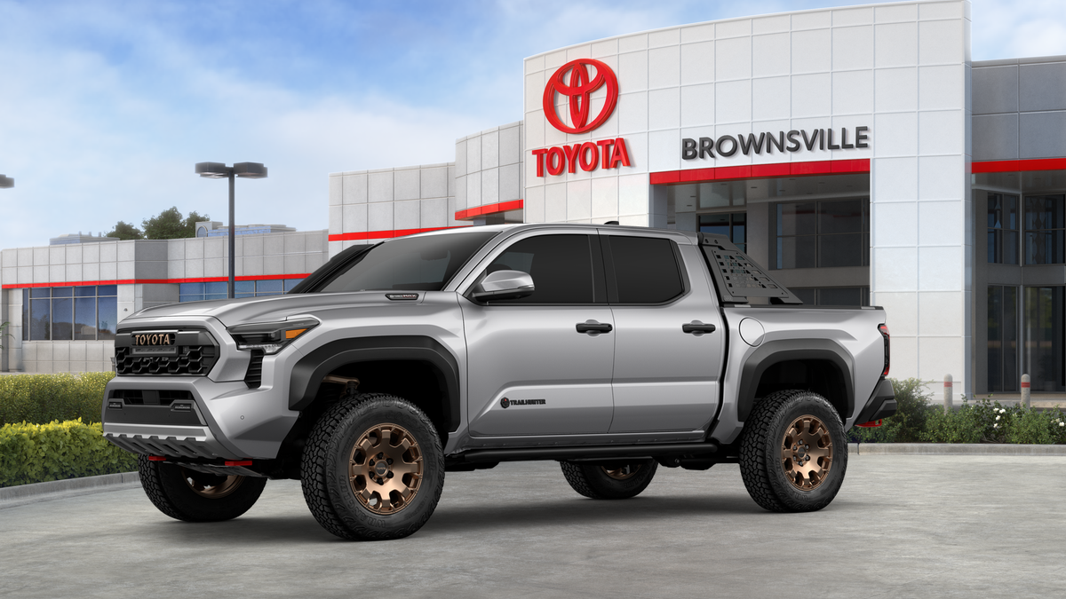 2025 Toyota Tacoma i-FORCE MAX Tacoma Trailhunter