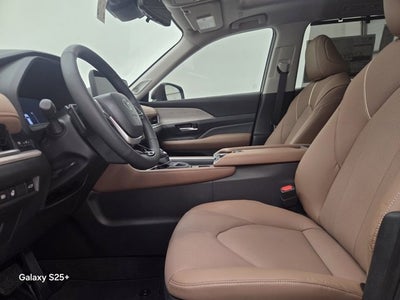 2026 Toyota Grand Highlander Platinum