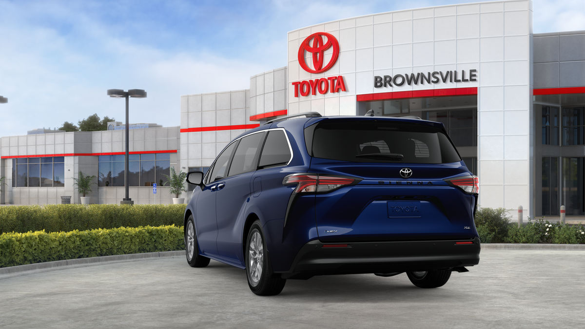 2026 Toyota Sienna XLE