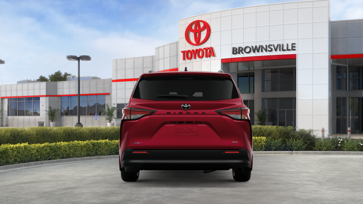 2026 Toyota Sienna XLE