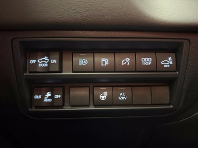 2026 Toyota Tundra i-FORCE MAX Tundra Platinum