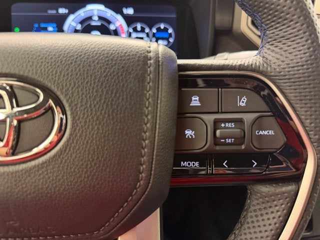 2026 Toyota Tundra i-FORCE MAX Tundra Platinum
