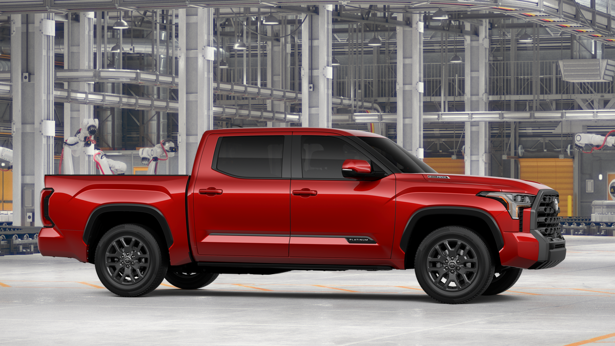 2026 Toyota Tundra i-FORCE MAX Tundra Platinum