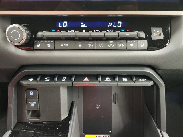 2026 Toyota Tundra i-FORCE MAX Tundra Capstone
