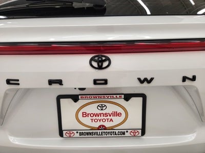 2026 Toyota Toyota Crown Signia Limited