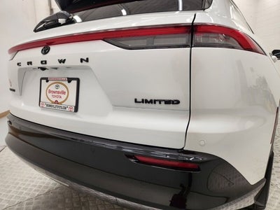 2026 Toyota Toyota Crown Signia Limited