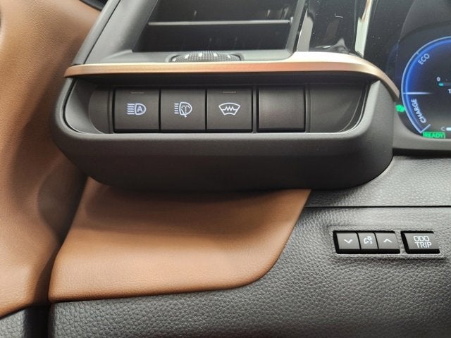 2026 Toyota Toyota Crown Signia Limited