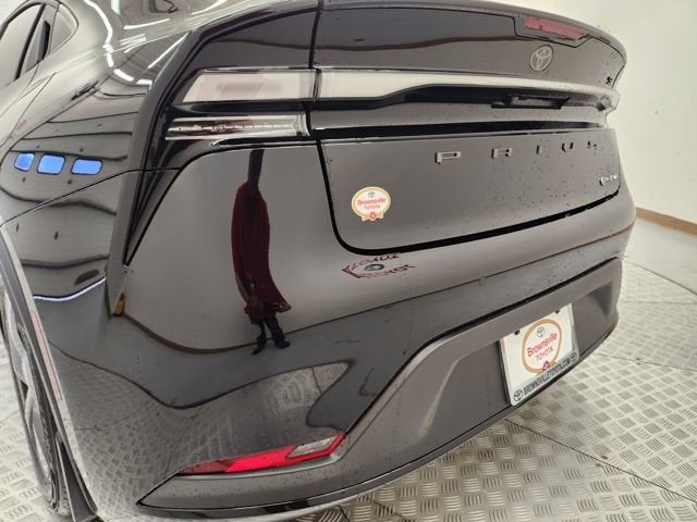 2026 Toyota Prius Plug-in Hybrid SE