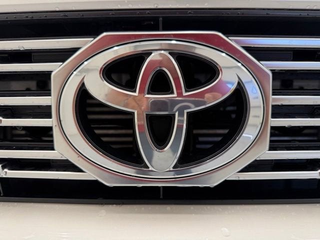 2026 Toyota 4Runner i-FORCE MAX 4Runner Limited
