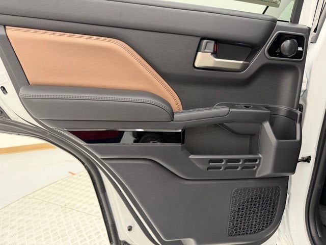 2026 Toyota 4Runner i-FORCE MAX 4Runner Limited