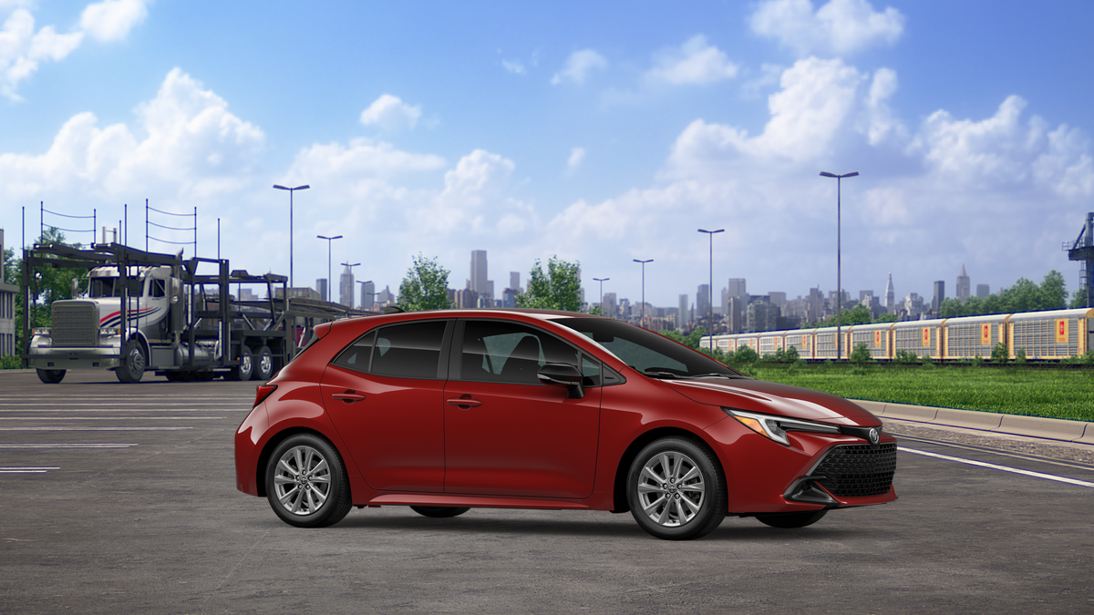 2026 Toyota Corolla Hatchback SE