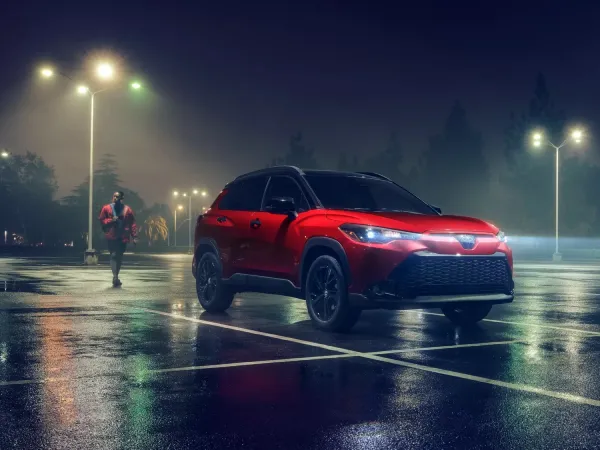 2025 Toyota Corolla Cross LED Light