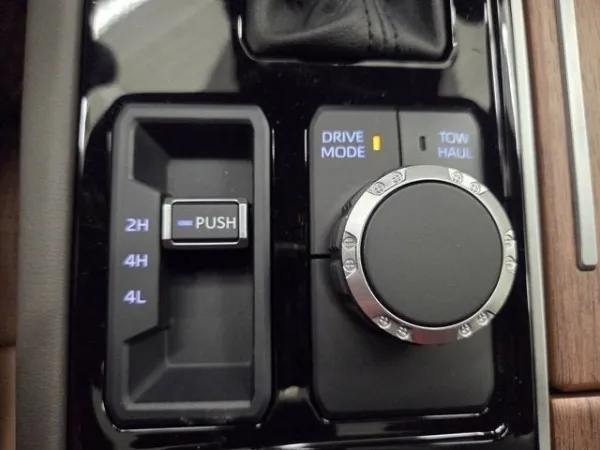 2025 Toyota Tundra i-FORCE MAX Drive Modes